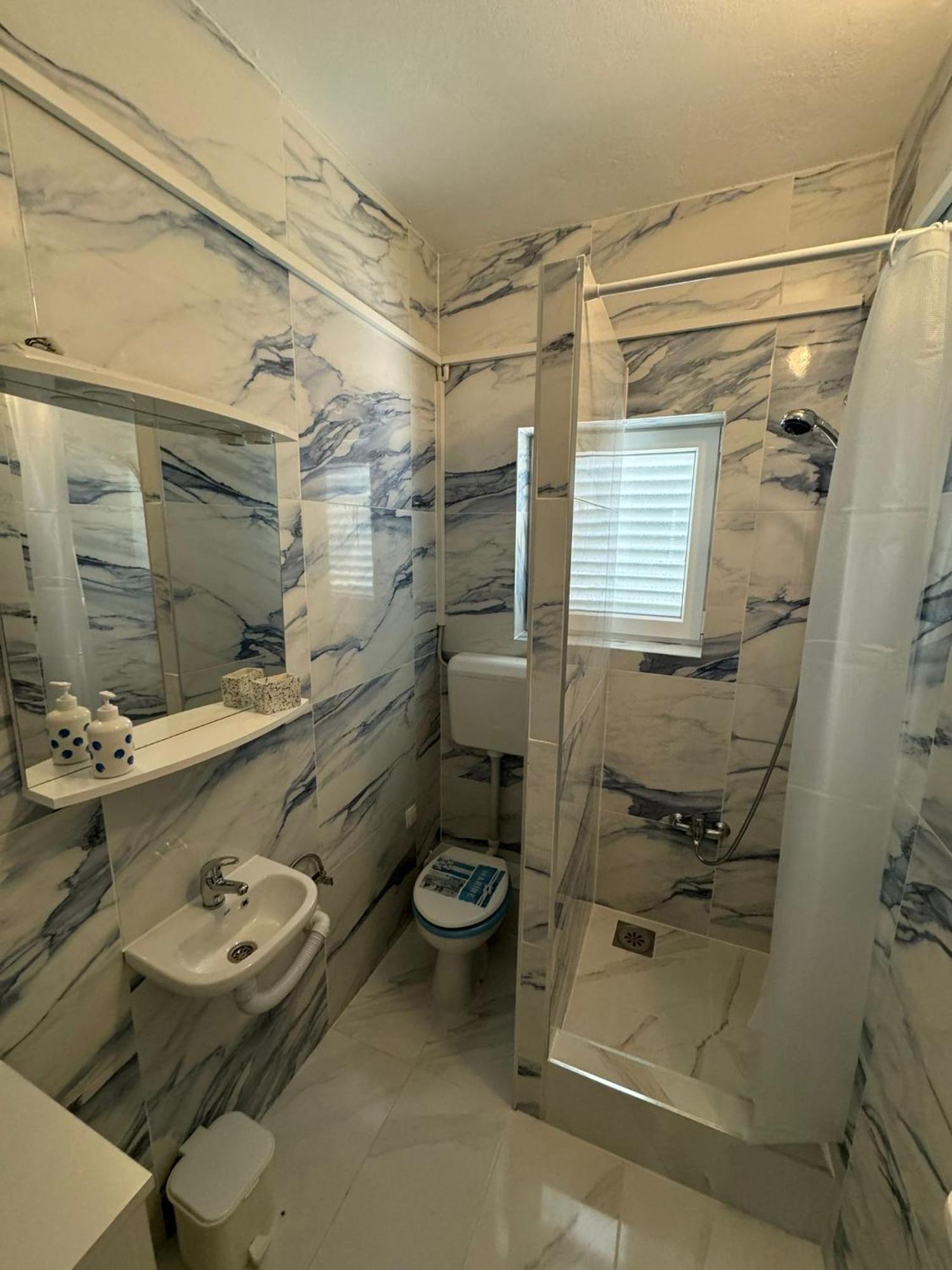 Marina Apartmani Tisno Murter Dış mekan fotoğraf