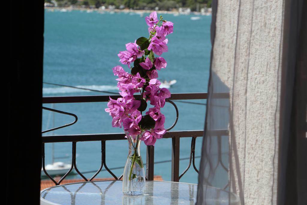 Marina Apartmani Tisno Murter Dış mekan fotoğraf